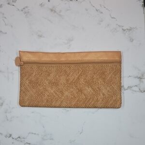 Stylish Tan Clutch with Zipper